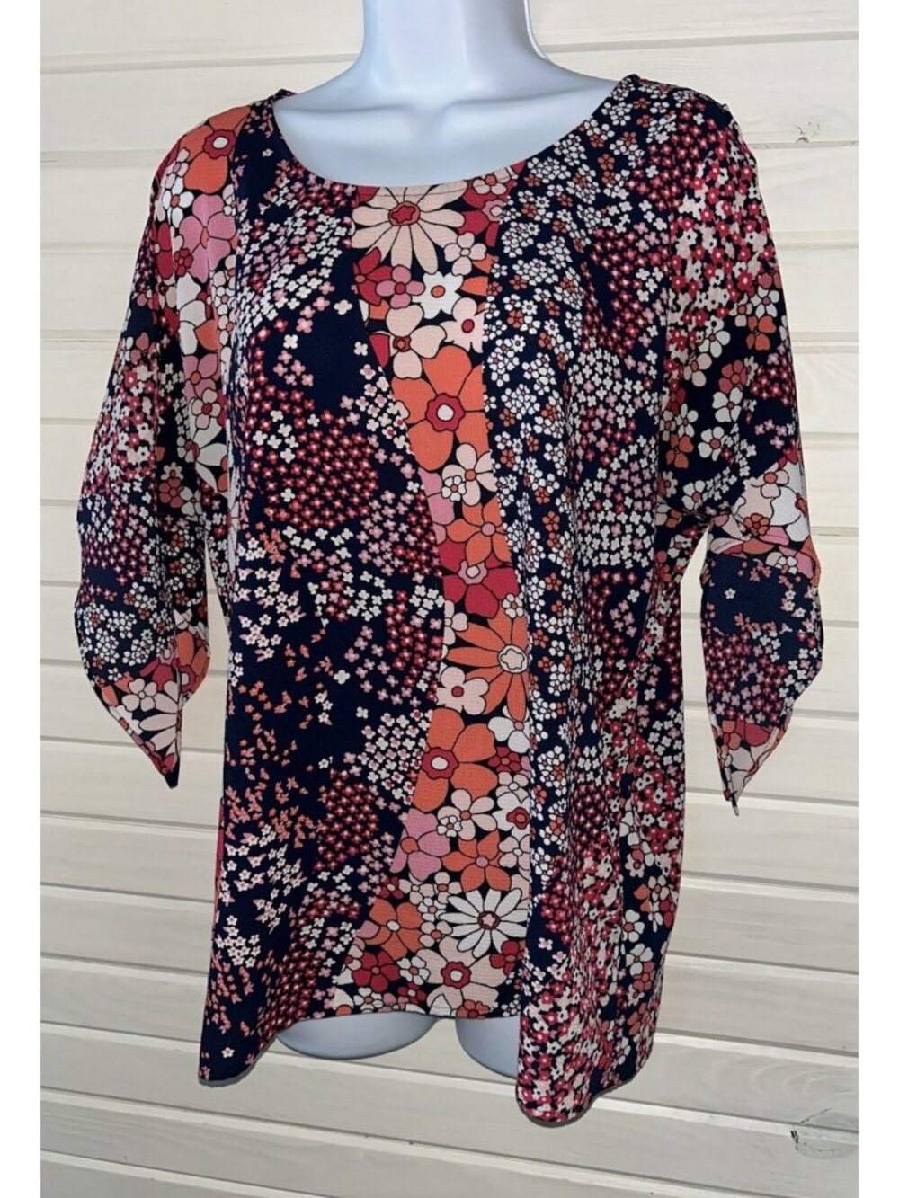 Michael Kors Sz LARGE Mixed Floral Patchwork Print Cold Shoulder Top EUC